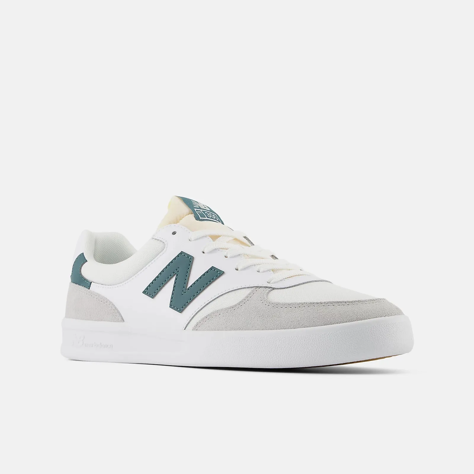 300 Court - White with Brighton Grey Stair Workout