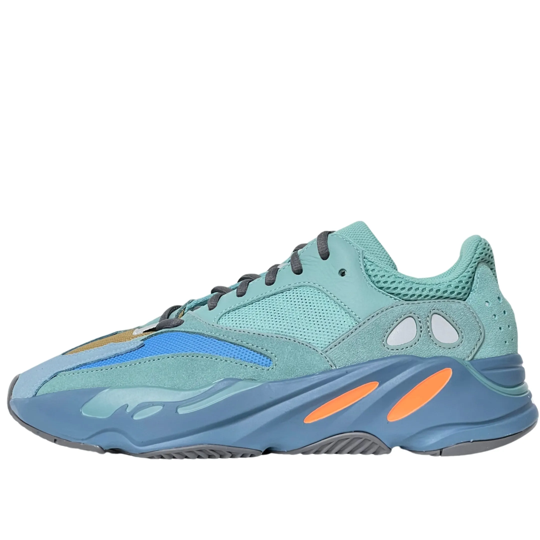 Long Walk Feather Light Travel Enthusiasts Adidas Yeezy Boost 700 Faded Azure