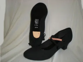 Picnic Easy 1.5" Lydia -- Canvas Ballroom Shoe -- Black