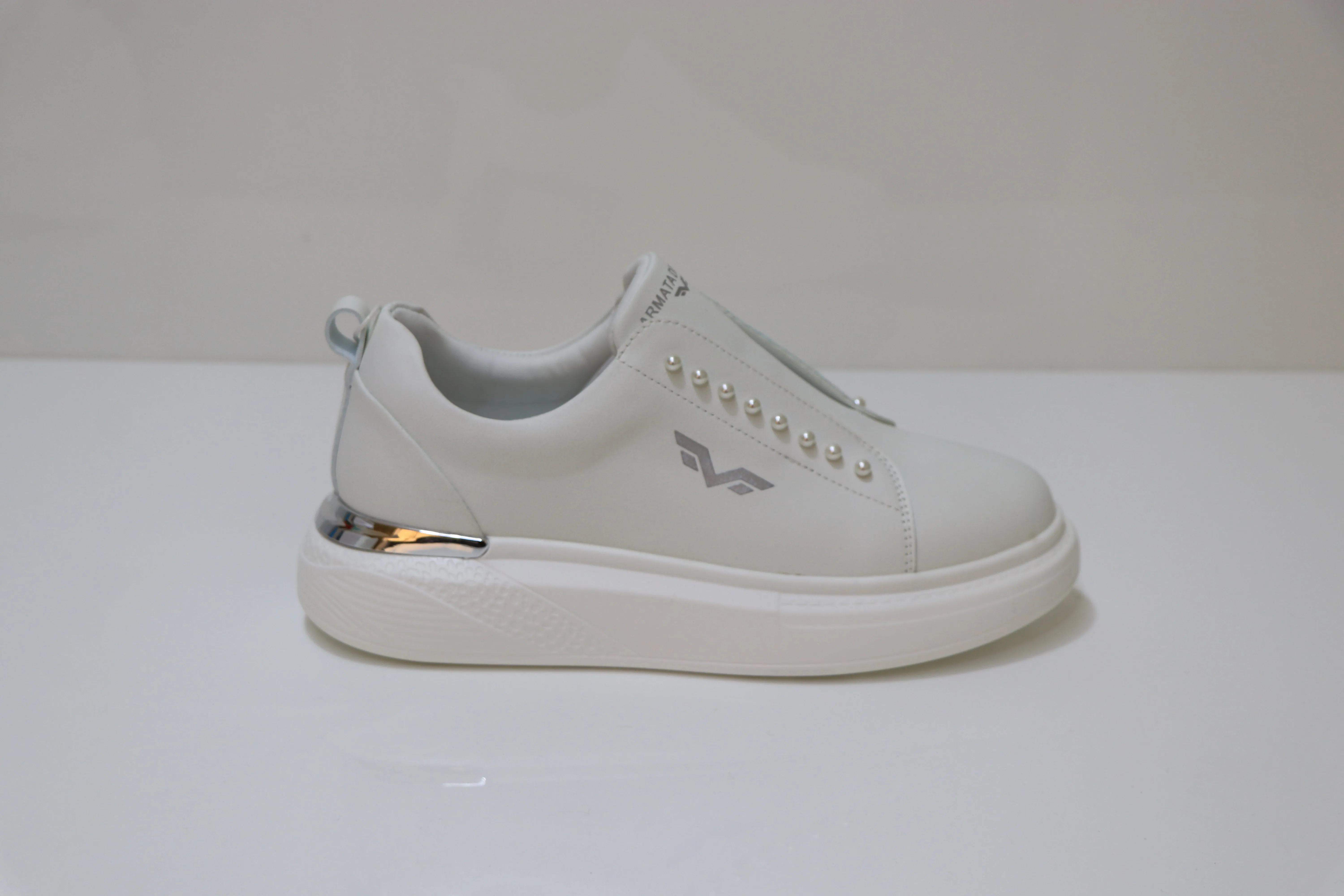 Anti Slip Tread lugged outsole running shoes ARMATA DI MARE