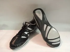 Quick Drying Weekend Errands Stretch Fabric Travel Light Ava -- Full Sole Dancesneaker --Black/Graphite