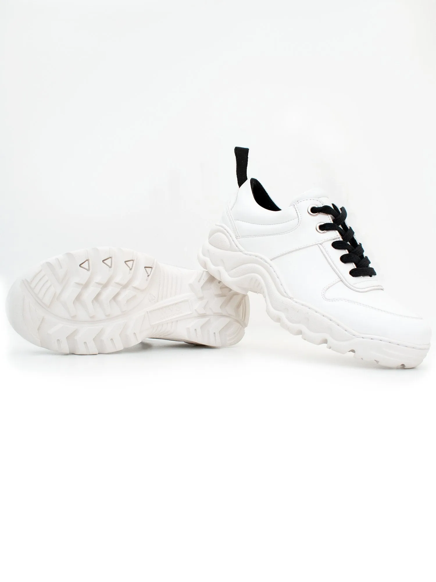 All Day Comfort Ergonomic Shape Berlin Trainers