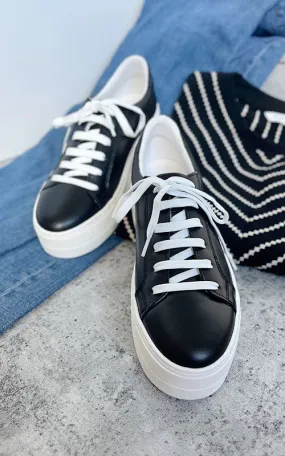 BOS & CO MAYA holiday - themed running wear for fitness