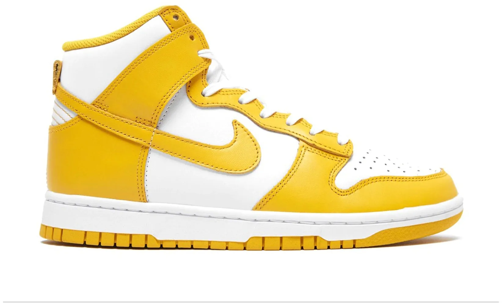 Stable Dark Edge Nike Dunk High Dark Sulfur (W)