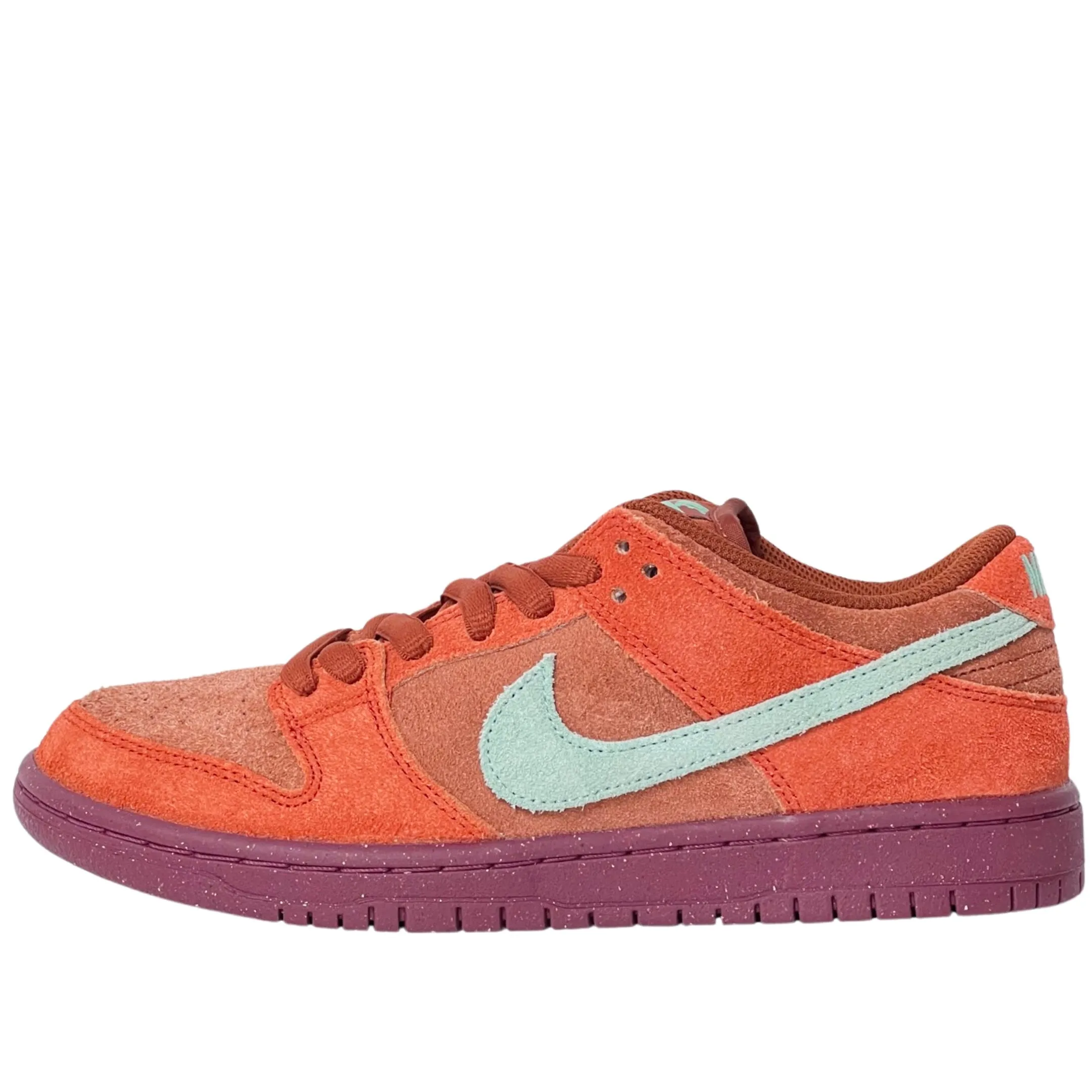 Nike SB Dunk Low Mystic Red School Style Supportive