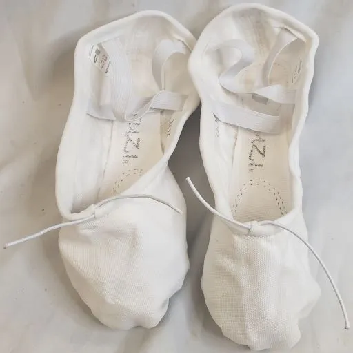 Wellesley -- Canvas Split Sole Ballet -- White Sand Move