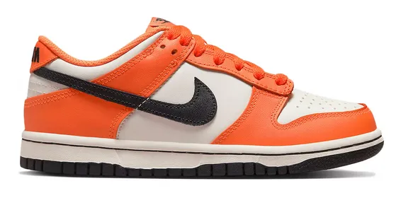 Nike Dunk Low Halloween (GS) (2022) Body Balance Forest Mood