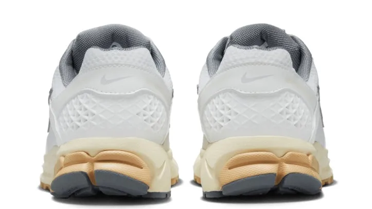 Easy Wear Nike Zoom Vomero 5 Summit White Pure Platinum (Women's)