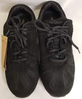 Winter Base Travel Must Dynamo -- Split Sole Dancesneaker -- Black