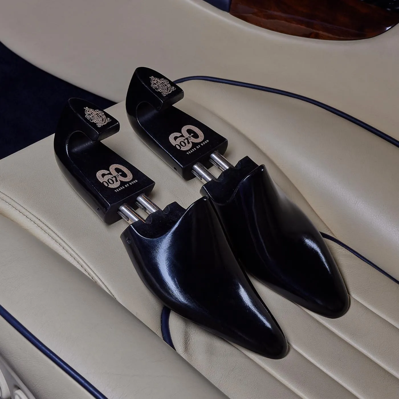 Hamilton Ivywood Antique Calf Comfort Zone Protective Layer