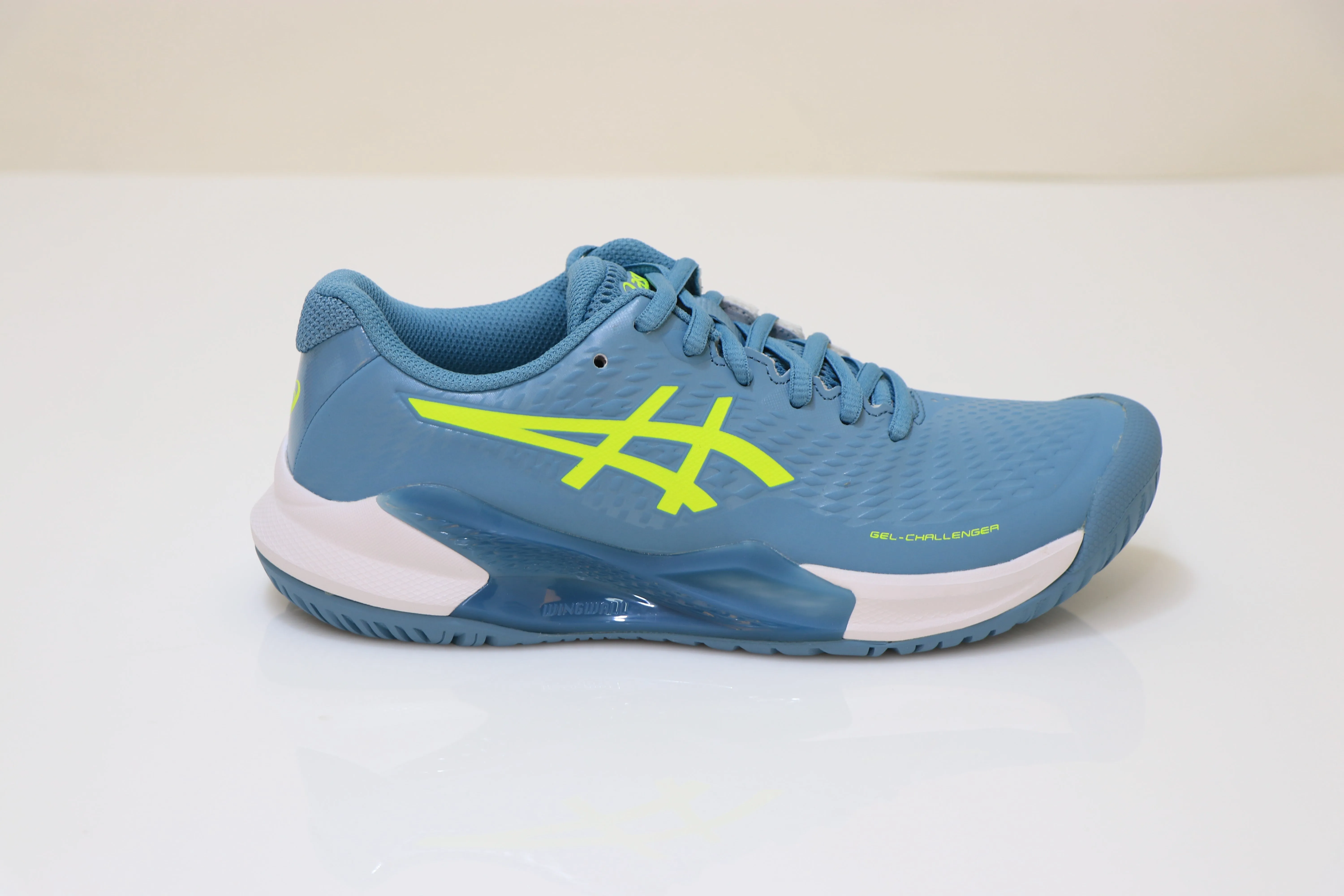 ASICS Urban