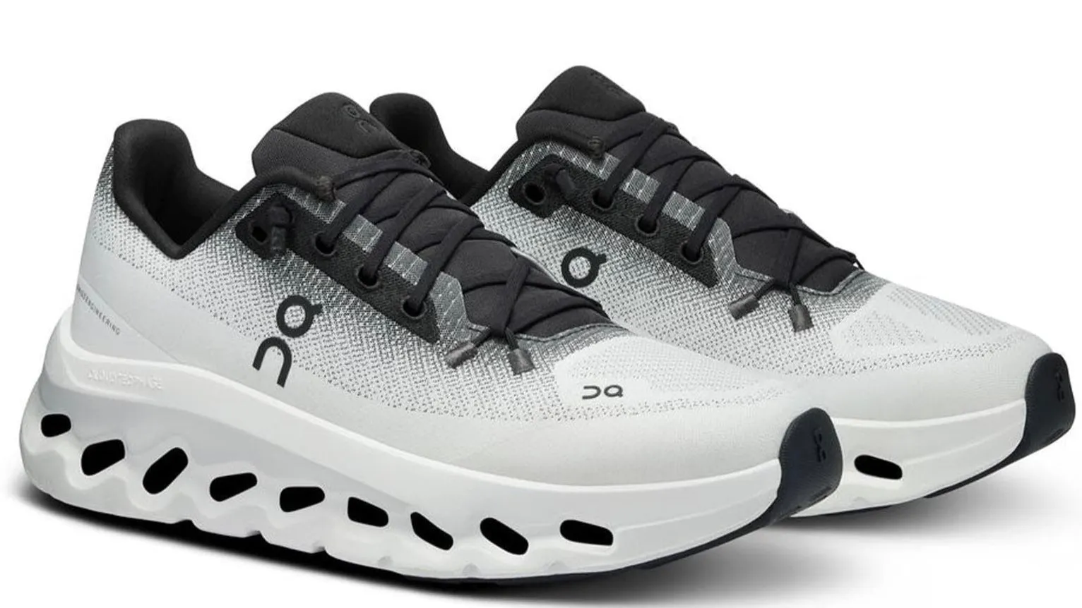 Padded Comfort Standing Workers Color Play On Running Cloudtilt Black Ivory (Women's)