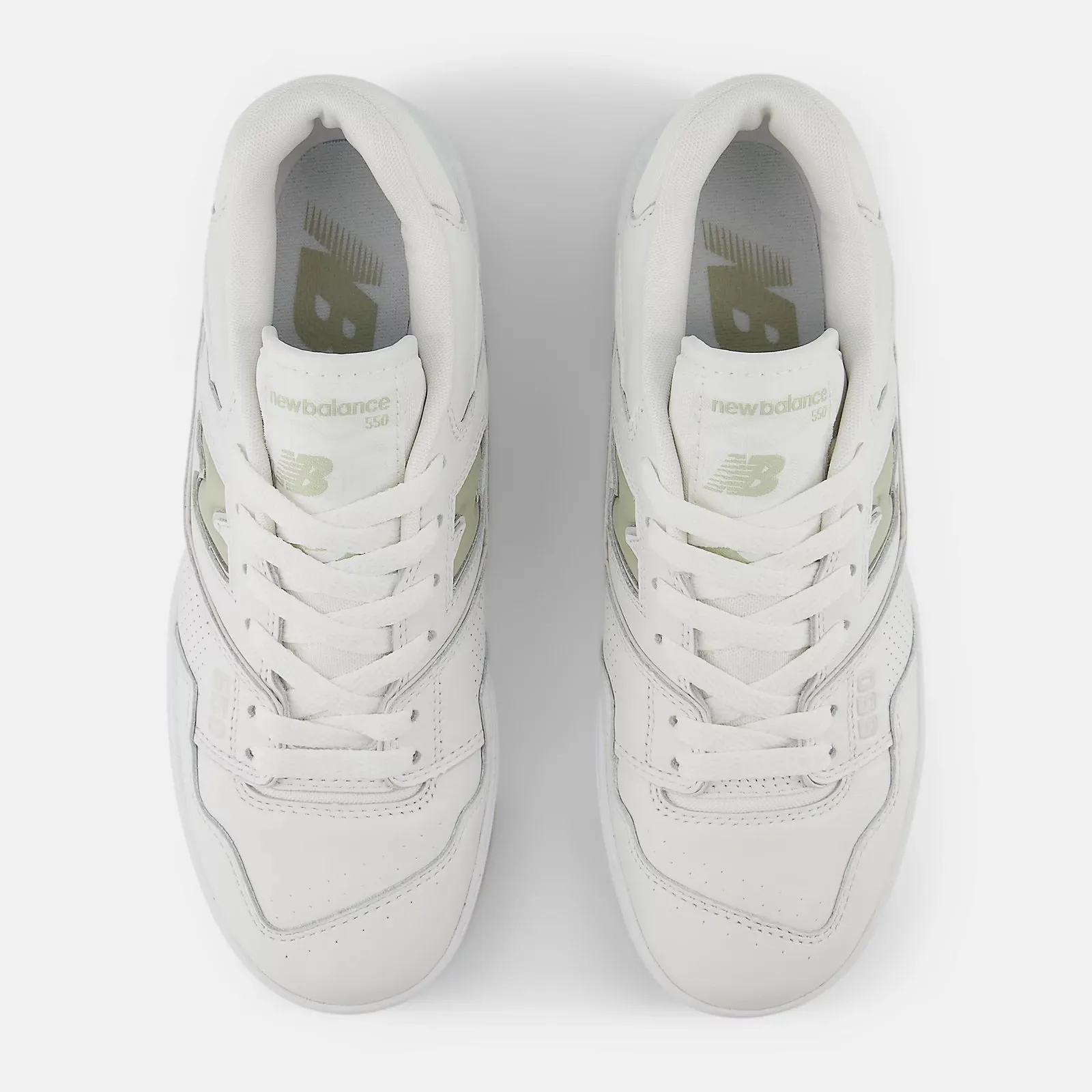 running in a famous bridge area shoes vented shoes 550 - Reflection with Olivine