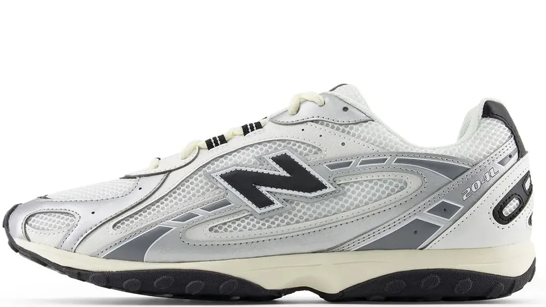 New Balance 204L Silver Metallic Black Training Mode