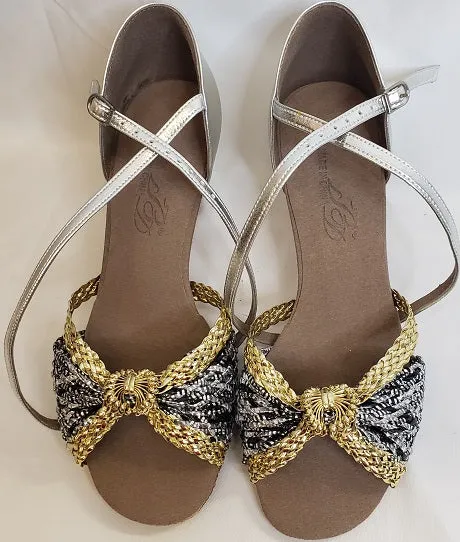 Moist Guard Week Easy 2.5" Amara -- Flare Heel Latin Sandal -- Silver/Gold