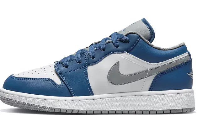 Jordan 1 Low True Blue (GS) Early Jog