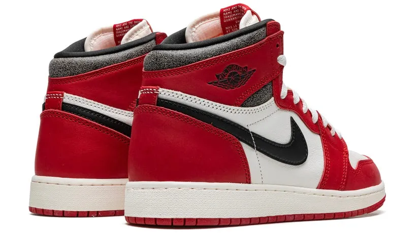 Jordan 1 Retro High OG Chicago Lost and Found (GS) Hero Walk