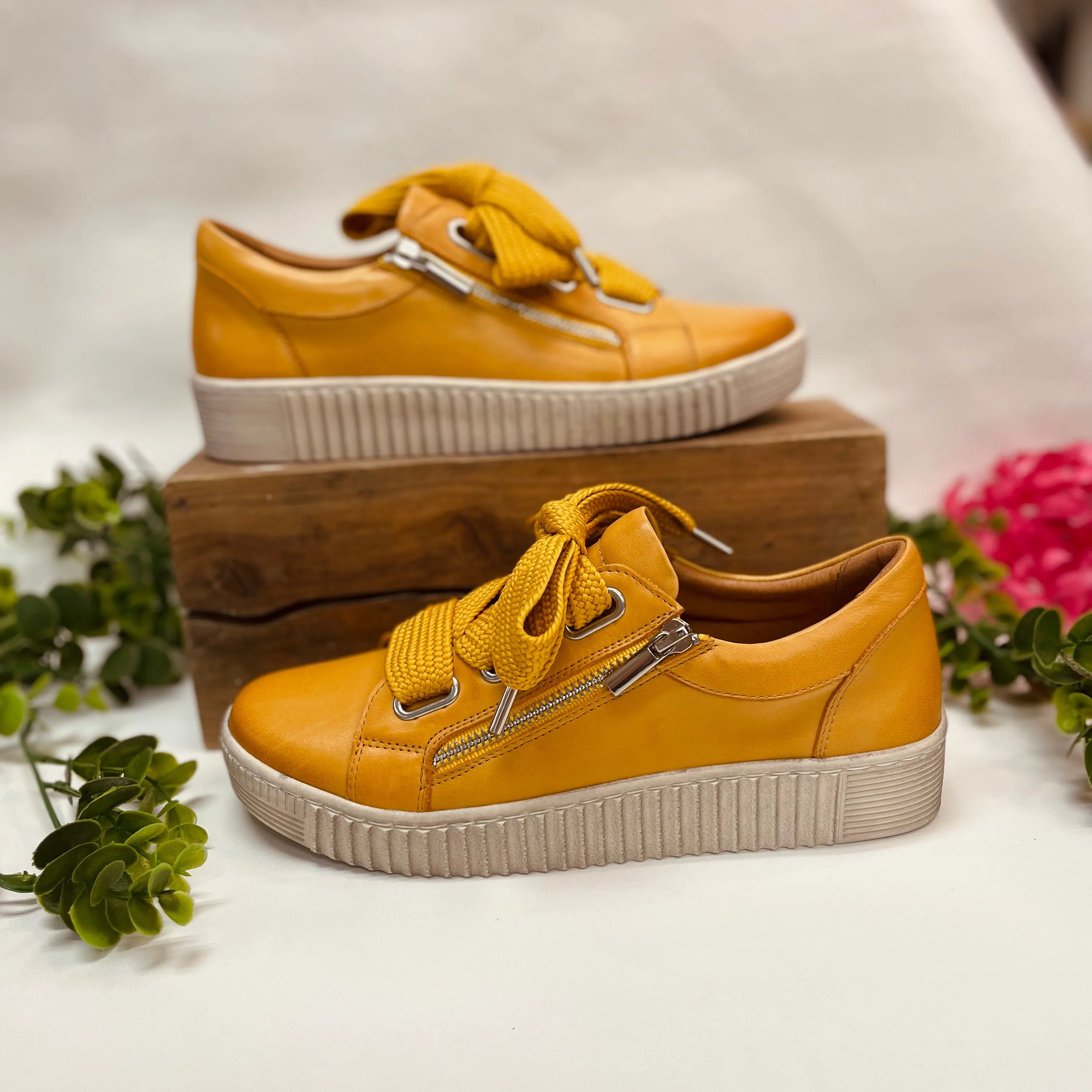 Jovi - Mustard AdjustableLaces