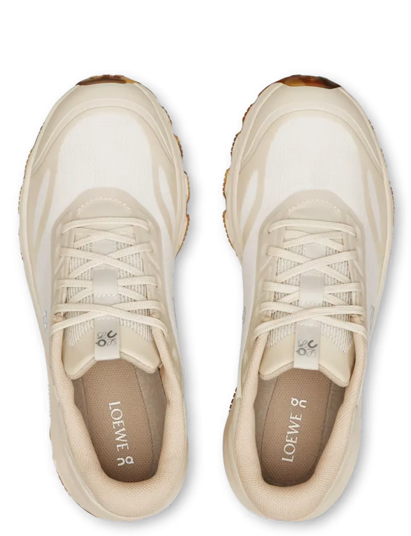 On Running Cloudventure 2 LOEWE Sand (Women's) On Trend