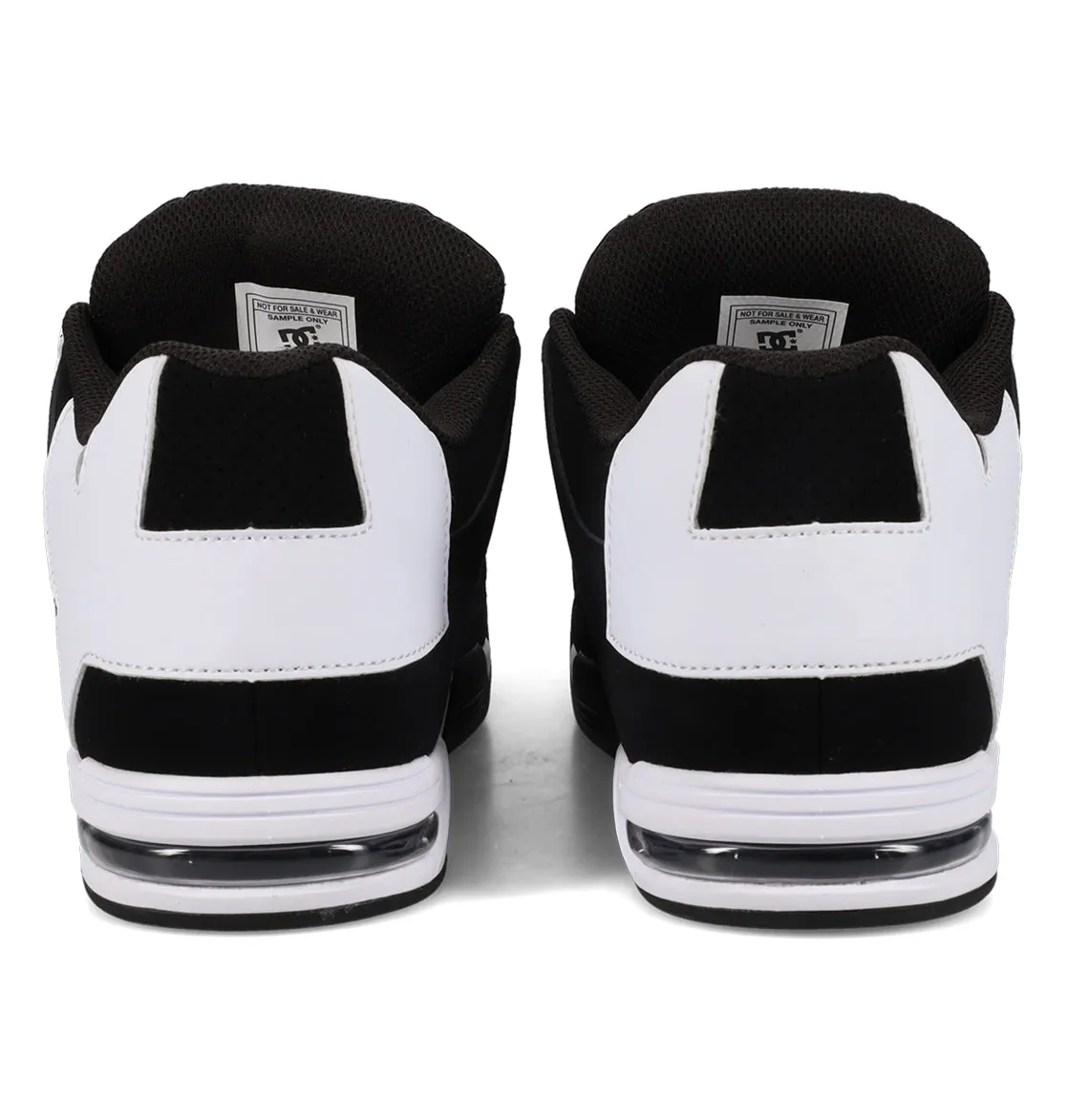 Fashion-forward flexibility Men's Command  Shoes