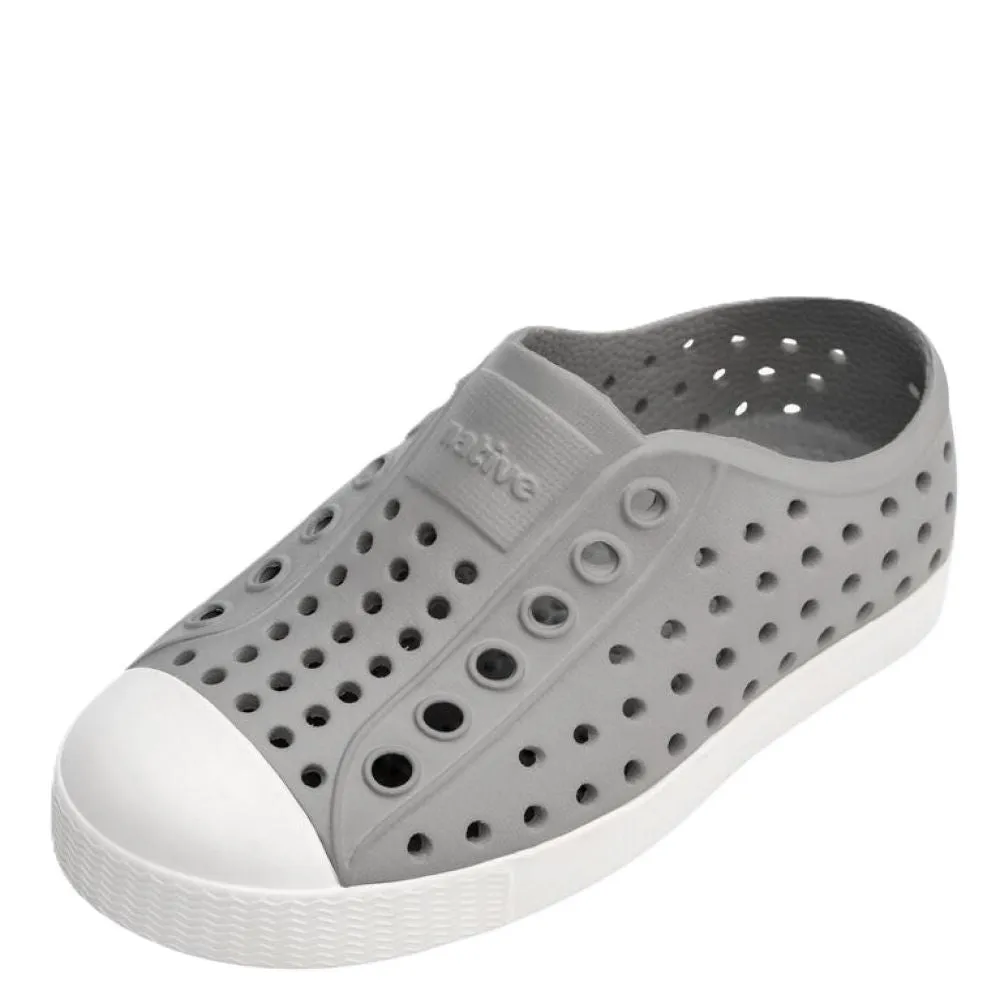 Native Kids Jefferson in Pigeon Grey/ Shell White Sport Active Night Glow
