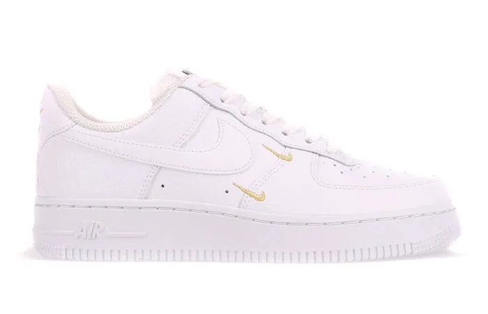 Neutral Glow Nike Air Force 1 ??07 Ess White Metallic Gold (W)