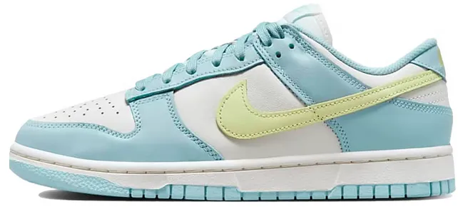 Lightweight Form Rainy Day Lift Up Nike Dunk Low Ocean Bliss Citron Tint (W)
