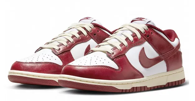 Storm Guard Fitness Vibe Nike Dunk Low PRM Vintage Team Red (Women's)