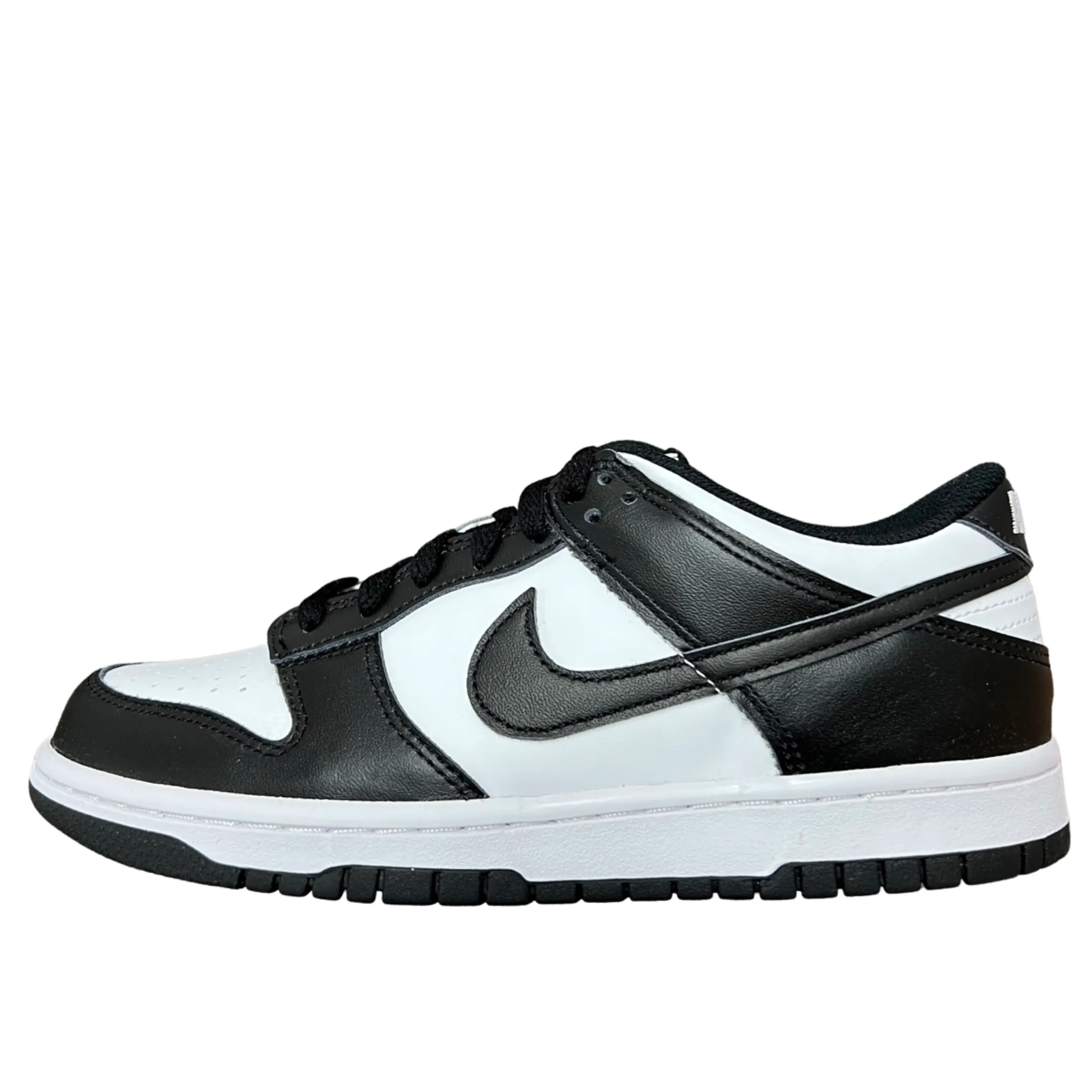 Nike Dunk Low White Black GS Garden Walk Action Fast
