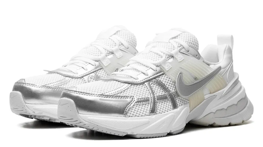 Nike V2K Run Metallic Silver White (Women's) Body Align Dock Easy