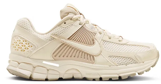 Nike Vomero 5 Sail Light Orewood Brown Ergonomic City Adventure