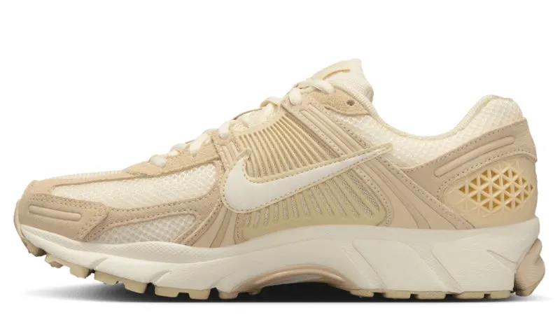 Nike Zoom Vomero 5 Beach Light Khaki (Women's) Wide toe box Calm Step