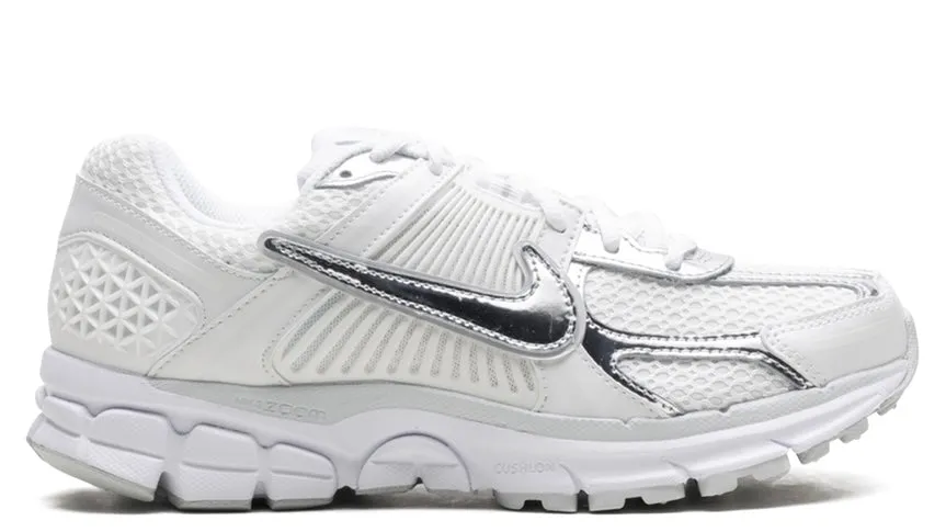 Nike Zoom Vomero 5 Chrome Toe (Women's) Tone Play