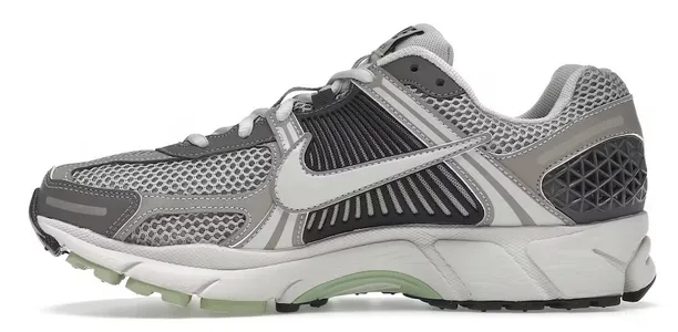 Surf Mode Peak Mode Nike Zoom Vomero 5 Cobblestone Flat Pewter (Unisex)