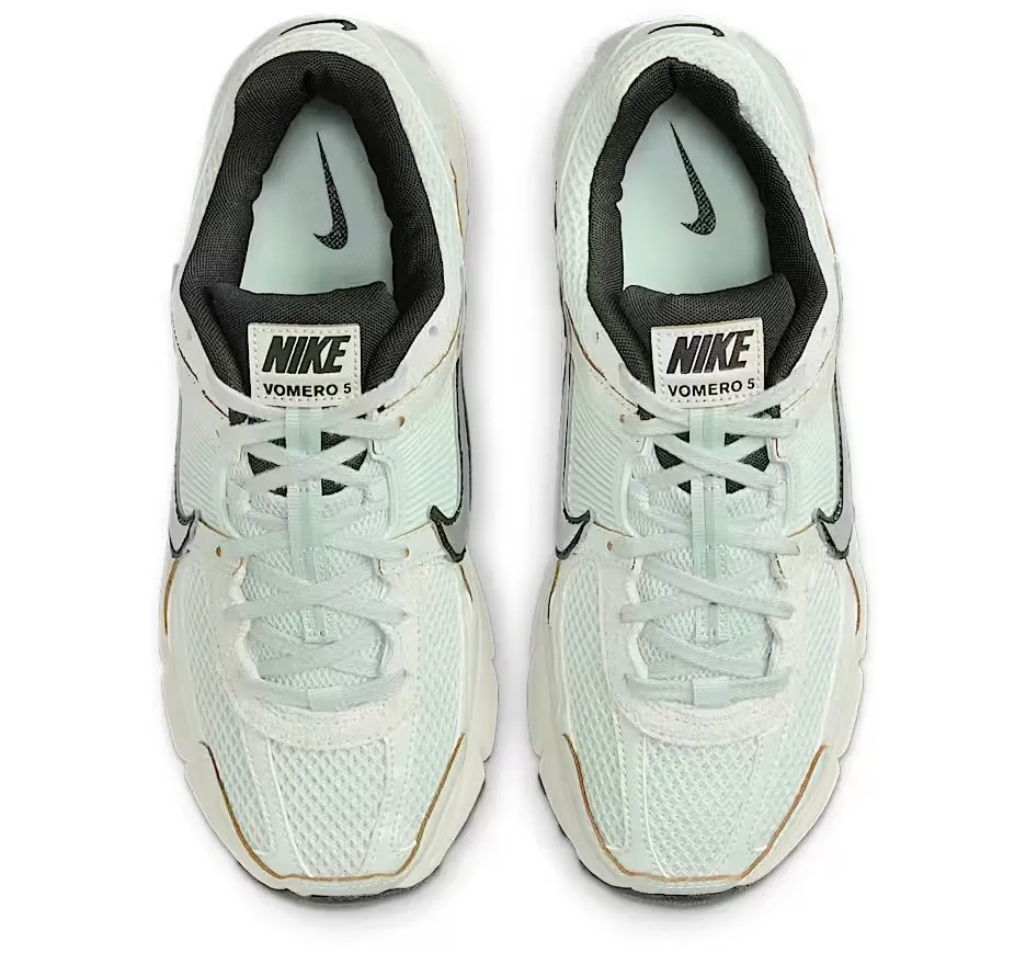 Responsive Cushion Fitness Lovers Nike Zoom Vomero 5 Light Silver Chrome (Women's)