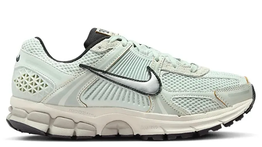 Cold Guard Nike Zoom Vomero 5 Light Silver Chrome (Women's)