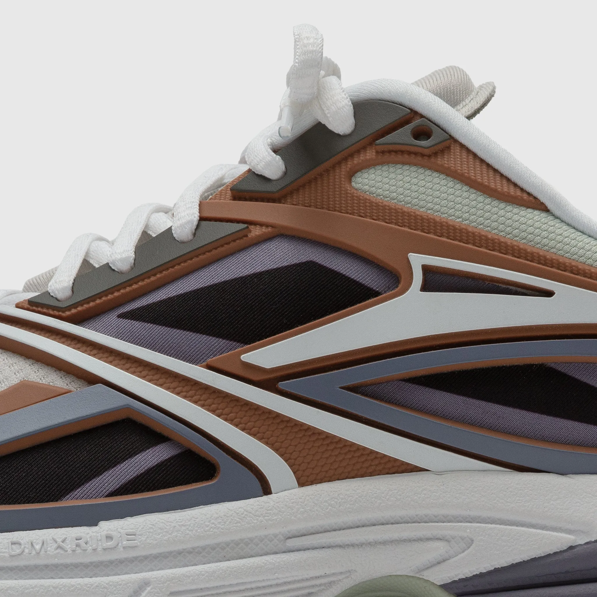 Craftsmanship PACKER X PREMIER ROAD MODERN