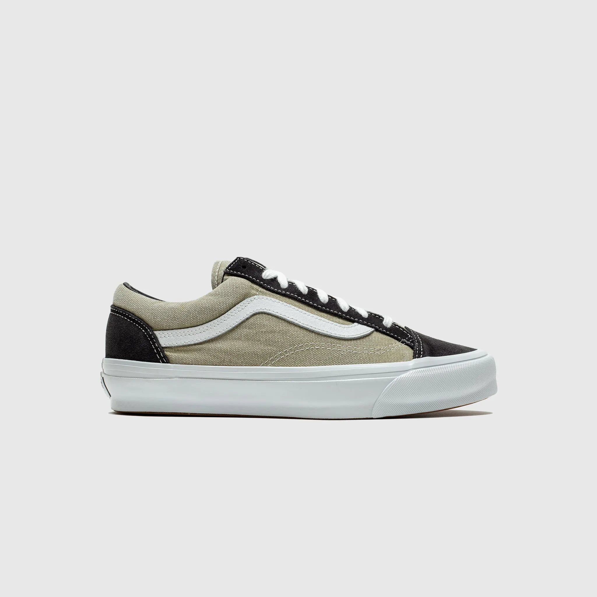 Flexible Fit City Adventure OLD SKOOL 36 LX "WASHED GREEN"