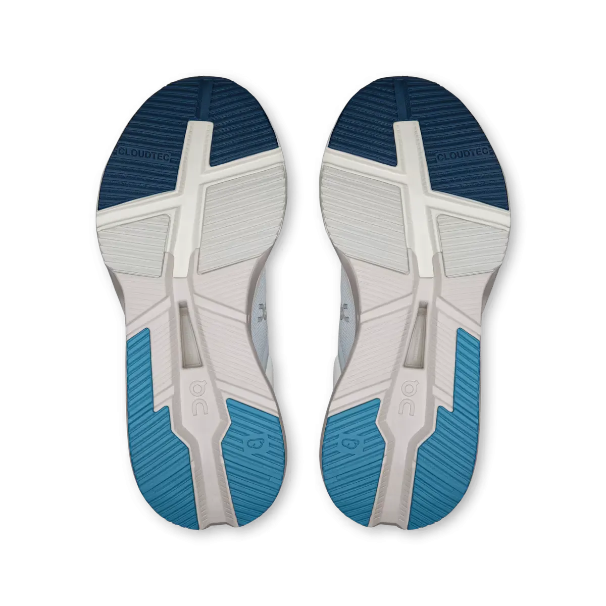 White Clean On Cloudnova X Arctic Niagara (Women??s)