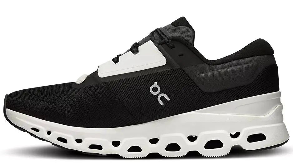 Flexibility On CloudStratus 3Black Frost (Women??s)