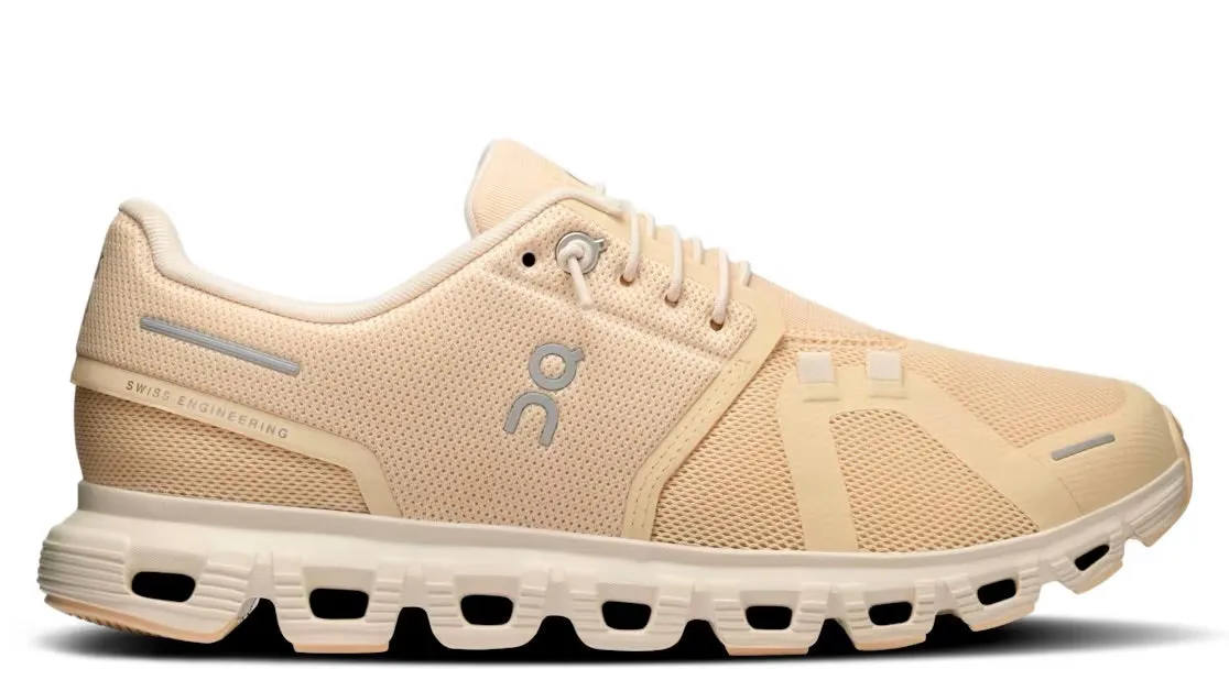 On Running Cloud 6 Blonde Dew (Women's) Flexible Fit City Adventure