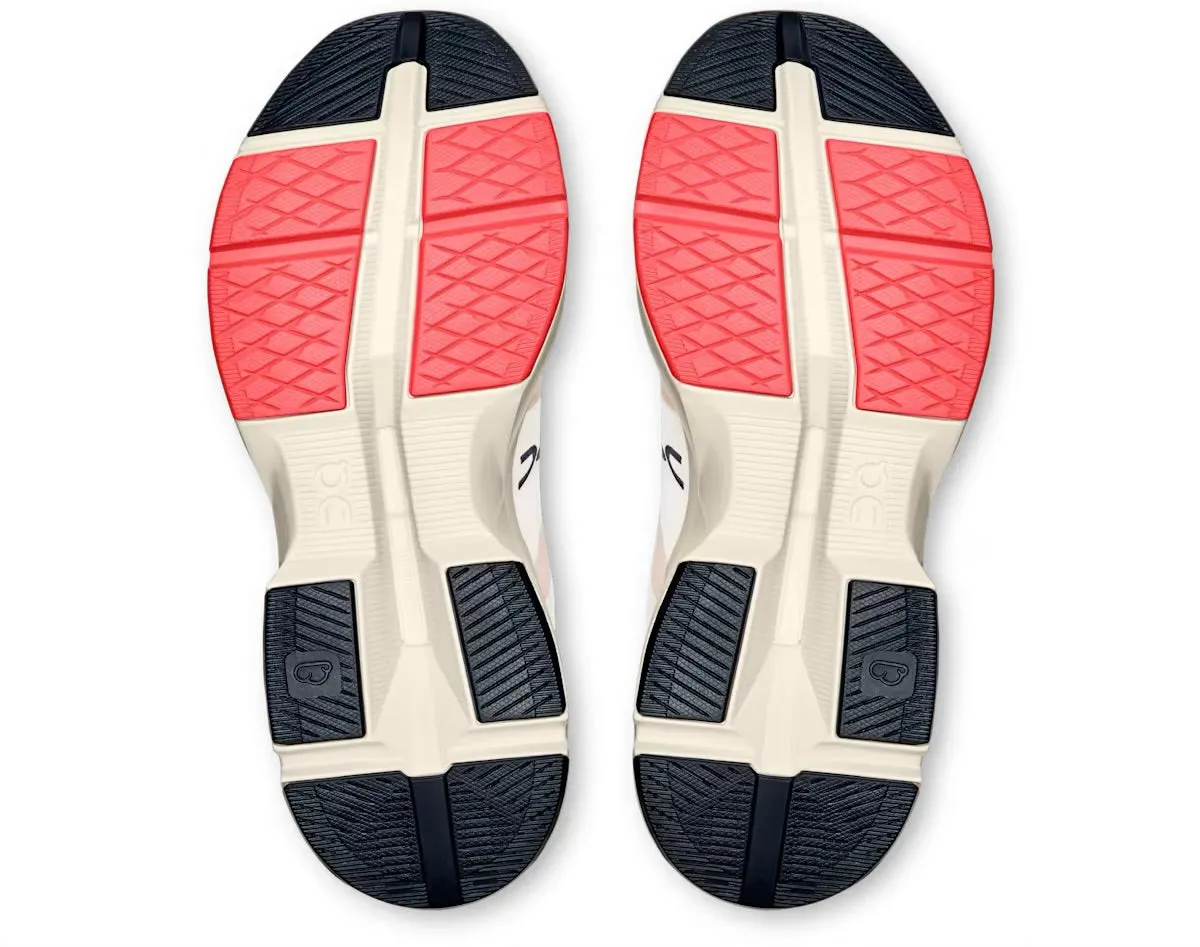 Moisture wicking Campus Cool On Running Cloudpulse Cream Salmon (Women's)