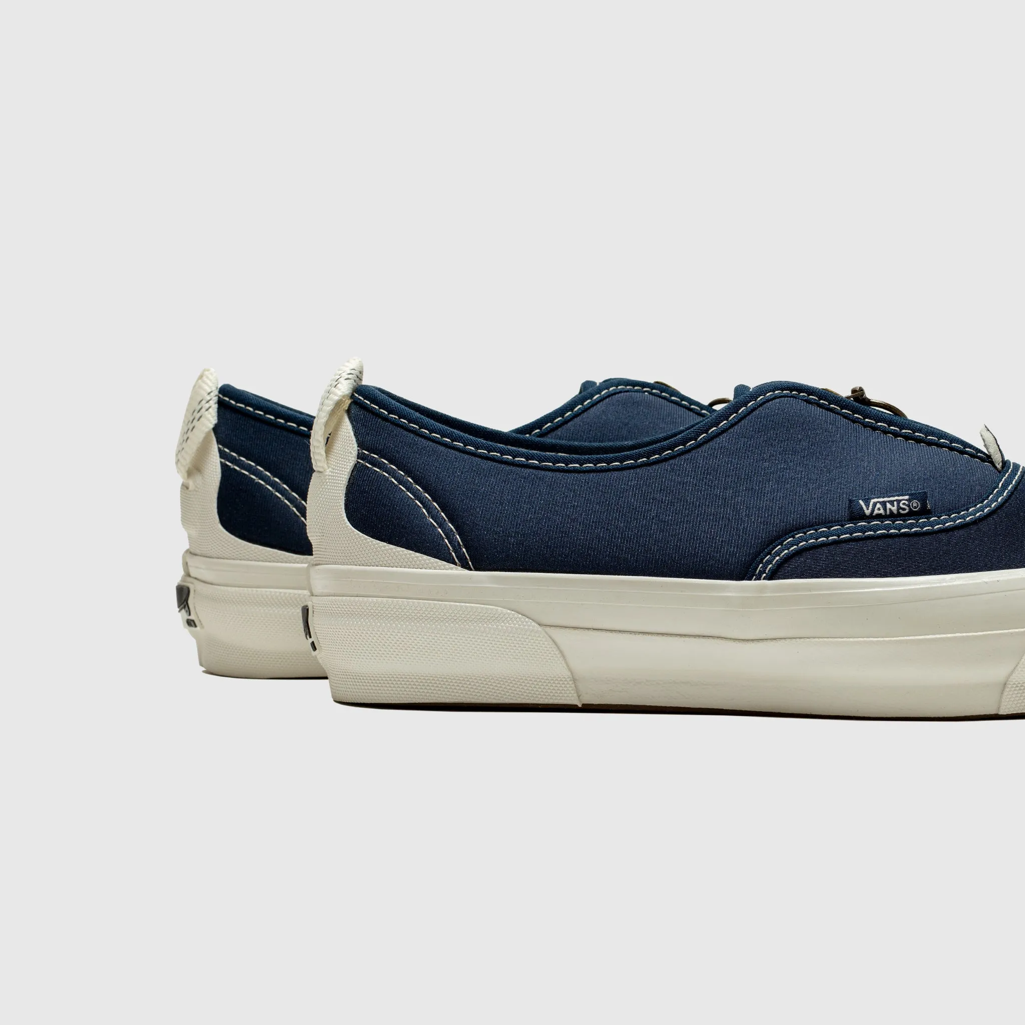 Swim Ready OTW AUTHENTIC ZIP VIBRAM