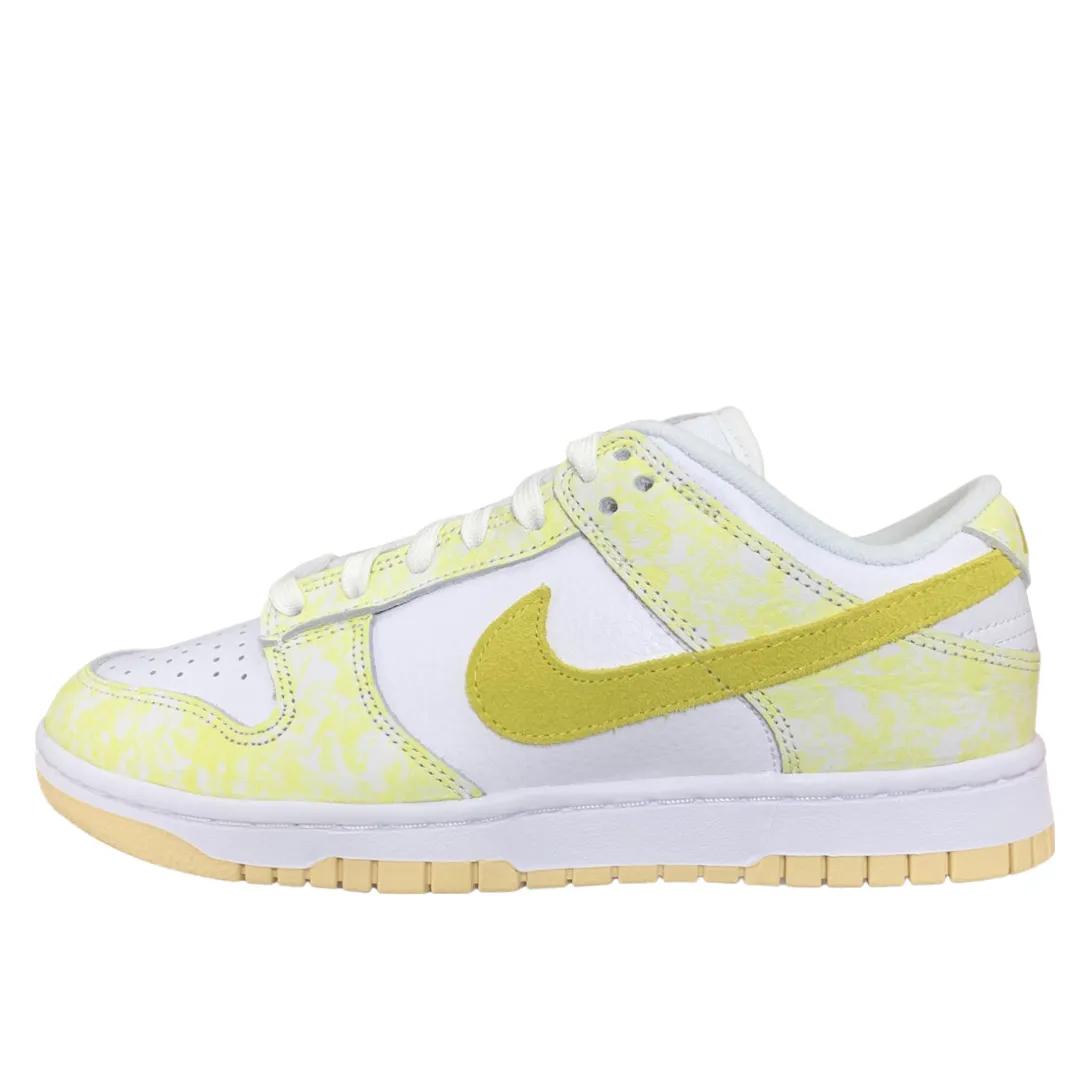 WMNS Nike Dunk Low Yellow Strike Arch Support Standing Workers
