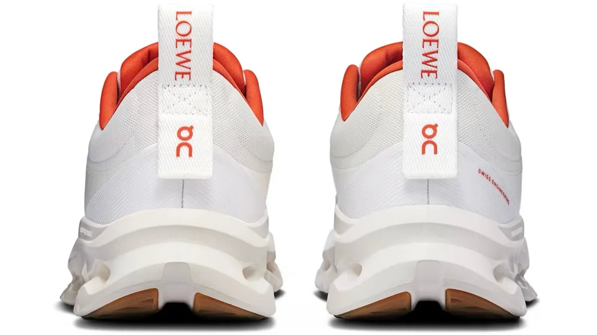 On Running Cloudtilt 2 LOEWE White Orange (Women's) Training Mode Hill Walk