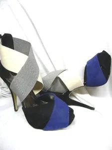 5.5" Zsa Zsa -- Open Toe Platform Pump -- Grey Combo Board Room City Mode