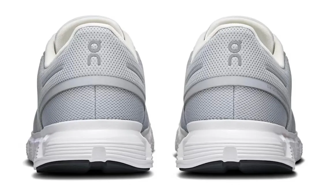 Stable base Zen Step On Running Cloud 6 Glacier White (Women's)