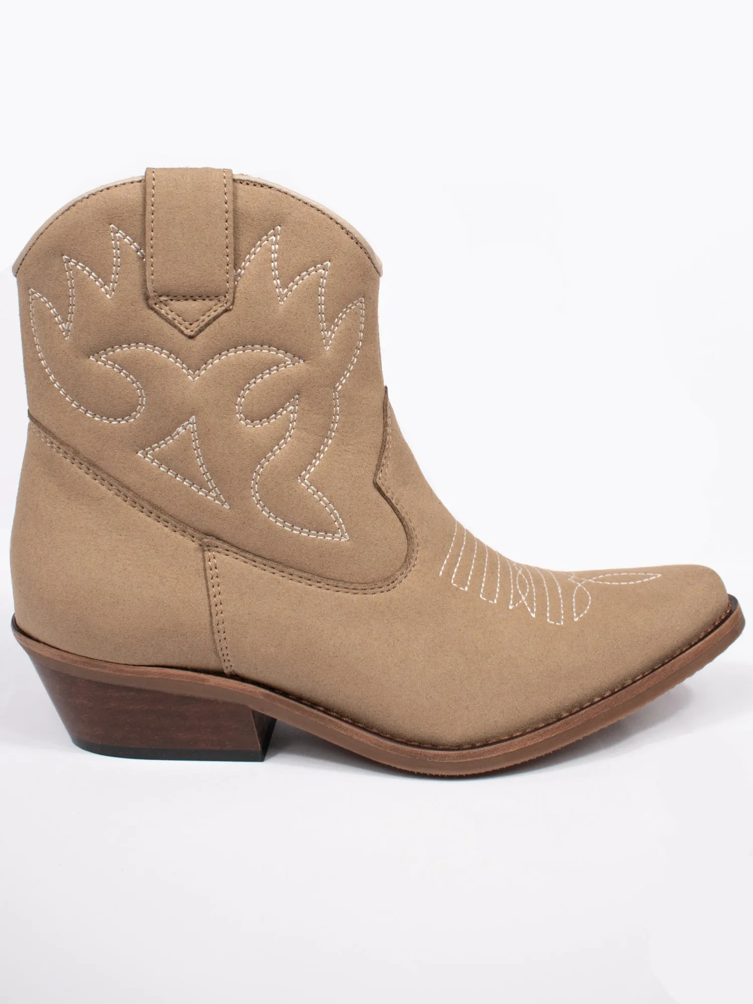 Practical Low Western Boots