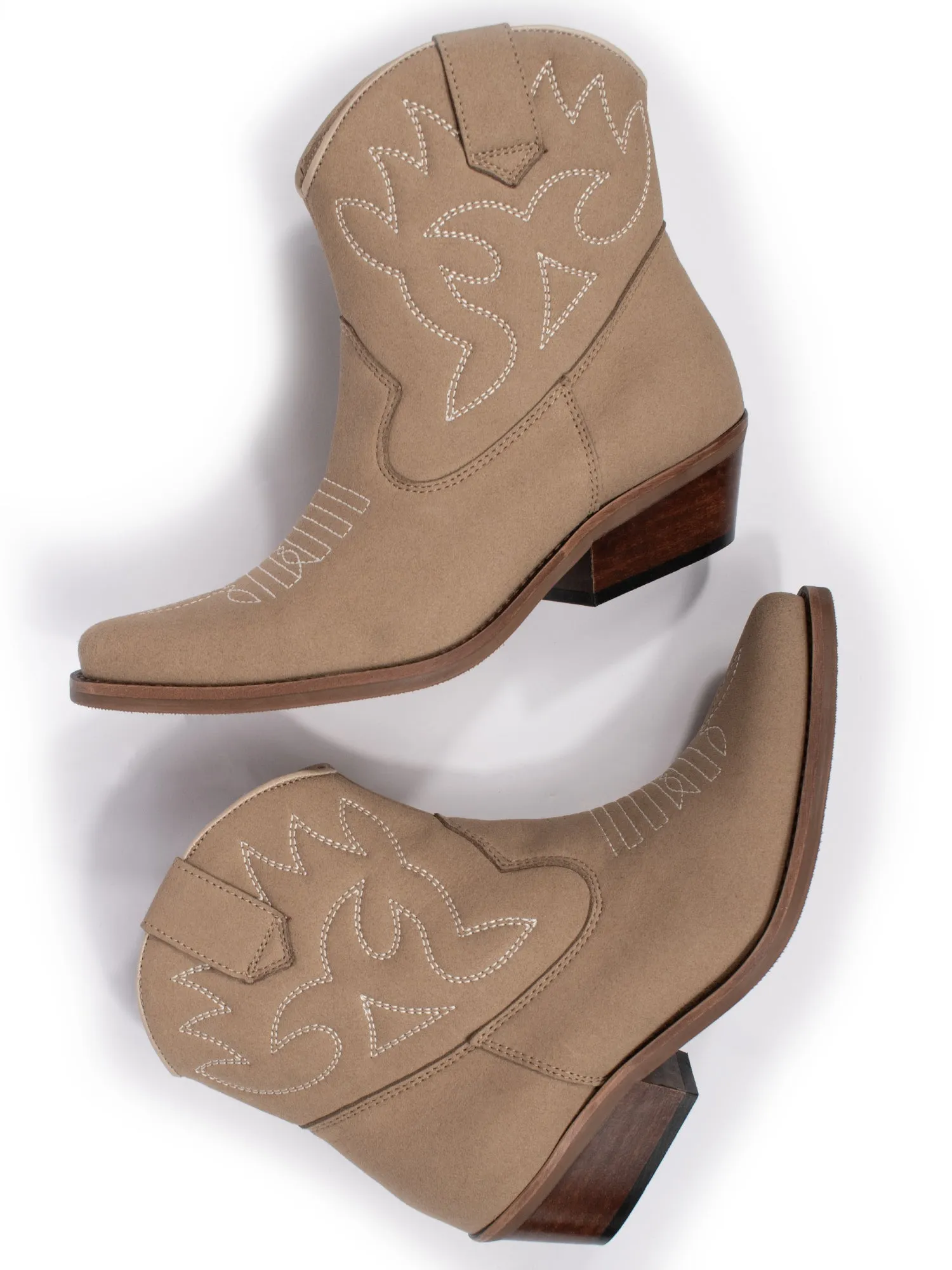 Low Western Boots Stylish And Functional Comfortable Insole