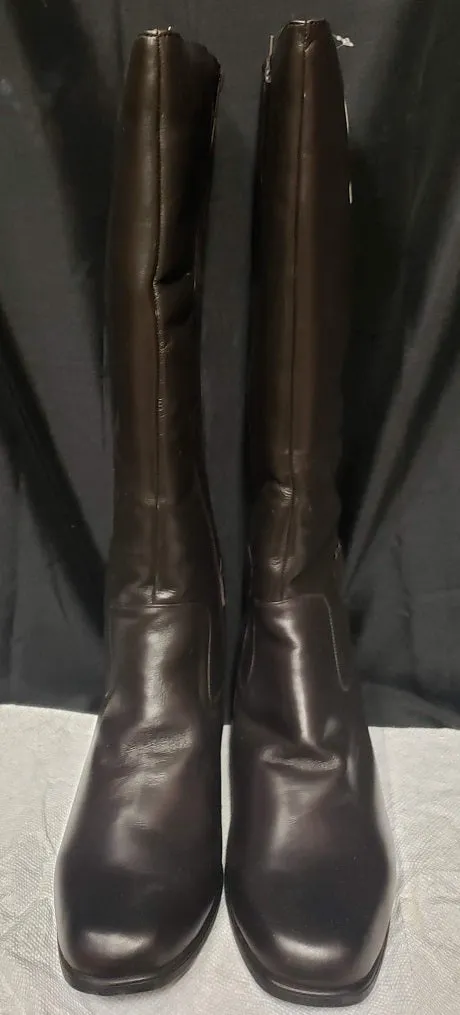 Stand Easy 1.5" Angie -- Women's Dress Boot -- Dark Brown